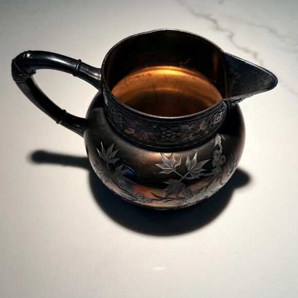 Antique James W Tufts Boston Quadruple Silver Plate Floral Engraved Creamer 1940 - Picture 13 of 15